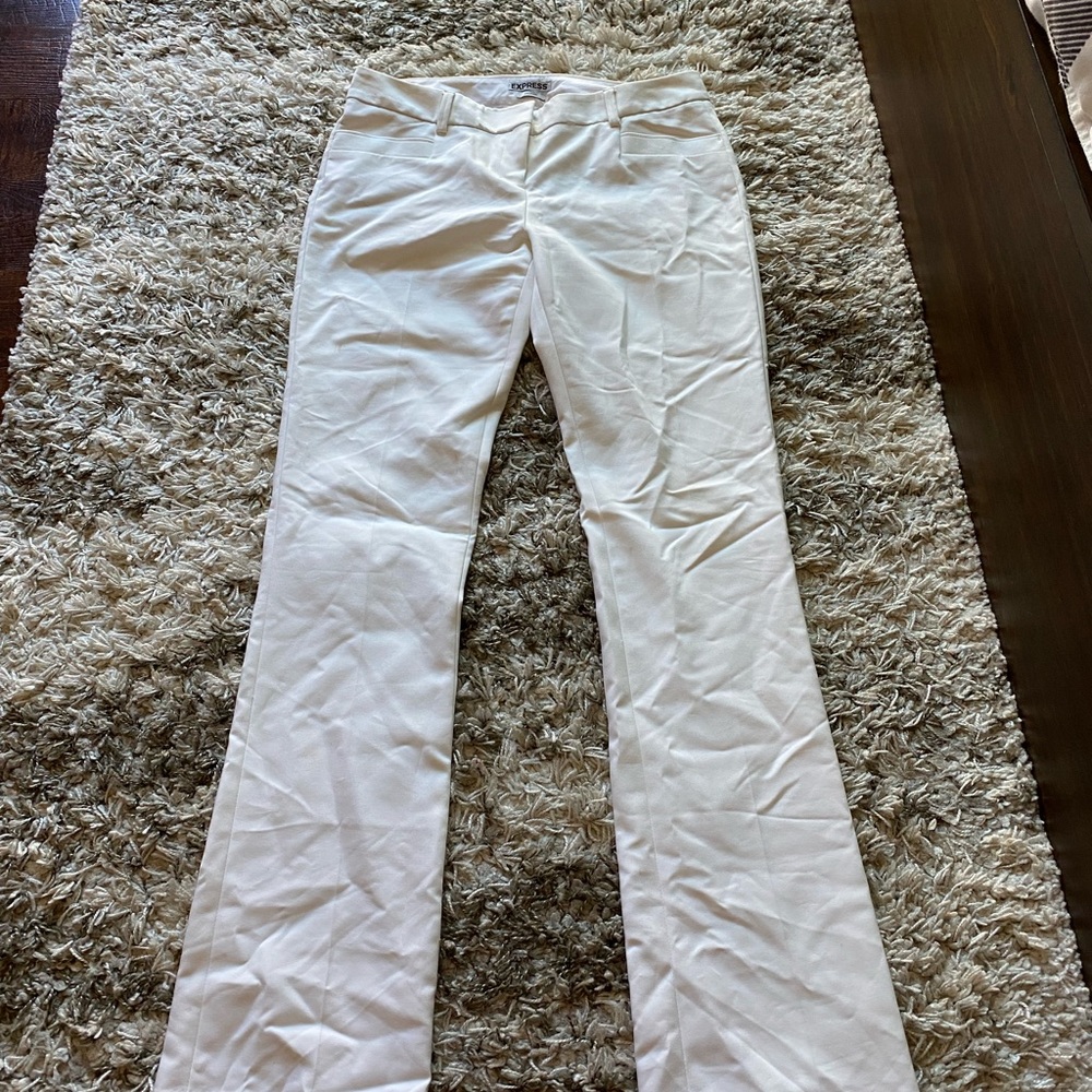 Express pants - Picture 3 of 5